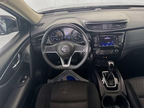 Used 2018 Nissan Rogue S FWD image 27