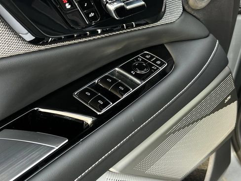New 2026 Cadillac Optiq Luxury 1 RWD image 7