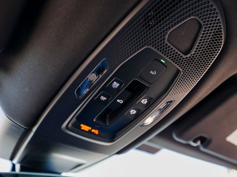 New 2026 Porsche Panamera image 21