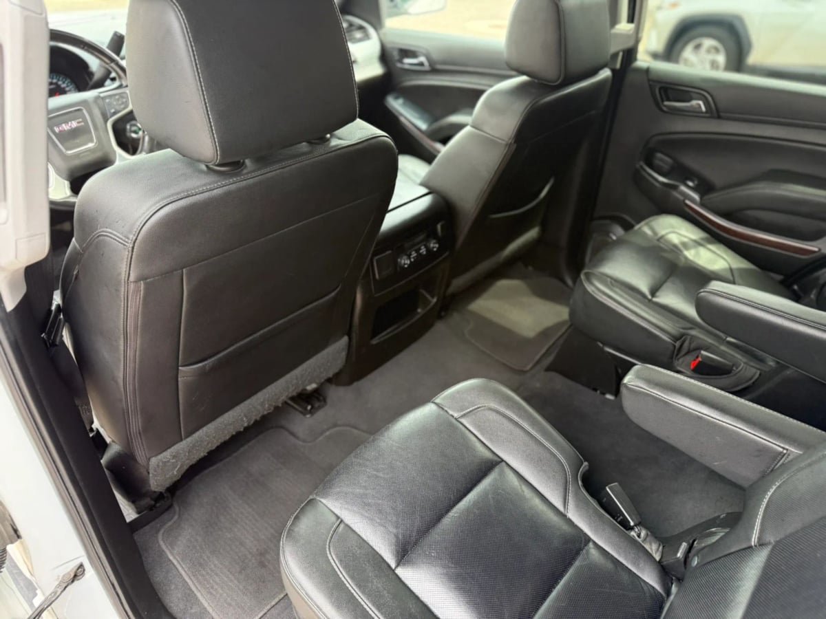 Used 2019 GMC Yukon SLT AWD/4WD image 40