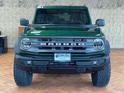 Used 2023 Ford Bronco Big Bend w/ Sasquatch Package AWD/4WD image 3