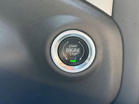 Used 2020 Chevrolet Silverado 1500 RST w/ All-Star Edition image 30