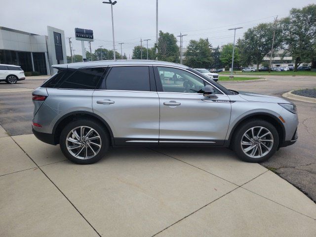 Certified 2023 Lincoln Corsair AWD w/ Equipment Group 101A image 2