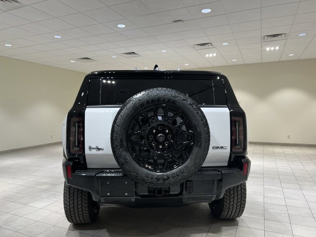 Used 2025 GMC Hummer EV 2X AWD/4WD image 4