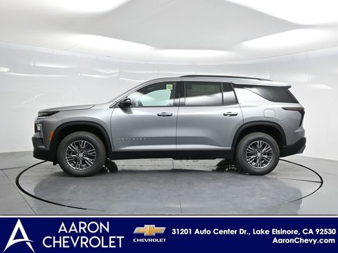 New 2026 Chevrolet Traverse LT w/ Driver Confidence Package image 44