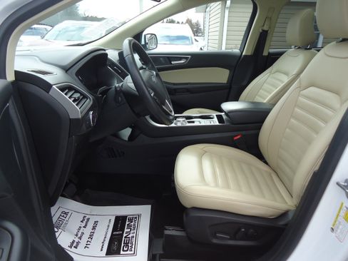 Used 2022 Ford Edge SEL w/ Convenience Package image 18
