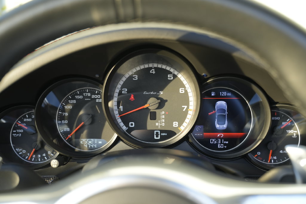 Used 2014 Porsche 911 Turbo S AWD/4WD image 89