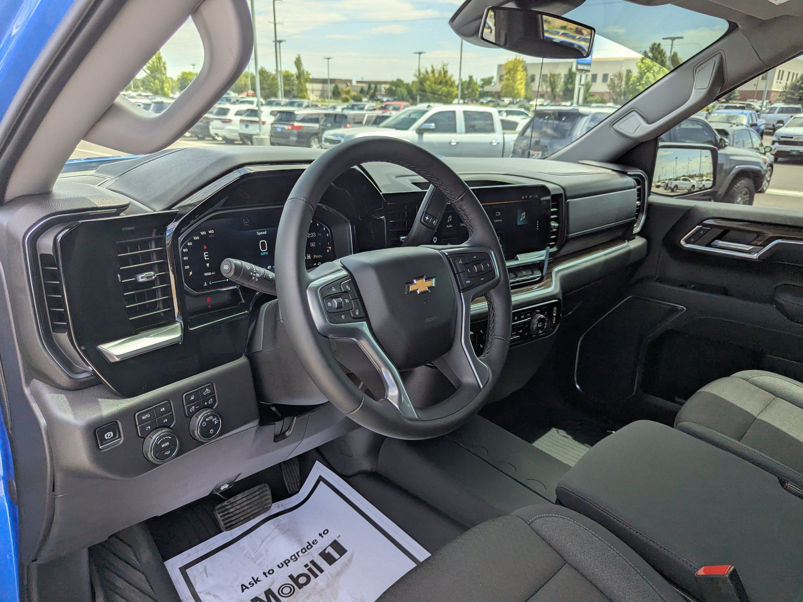 Used 2026 Chevrolet Silverado 1500 LT AWD/4WD image 13