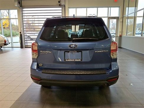 Used 2018 Subaru Forester 2.5i Premium w/ All-Weather Package image 5