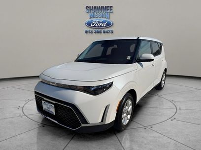 Used 2024 Kia Soul LX w/ Option Group 015