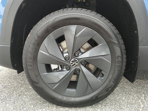 New 2026 Volkswagen Taos S image 45