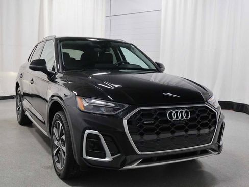 Used 2023 Audi Q5 2.0T Premium Plus w/ Premium Plus Package AWD/4WD image 13