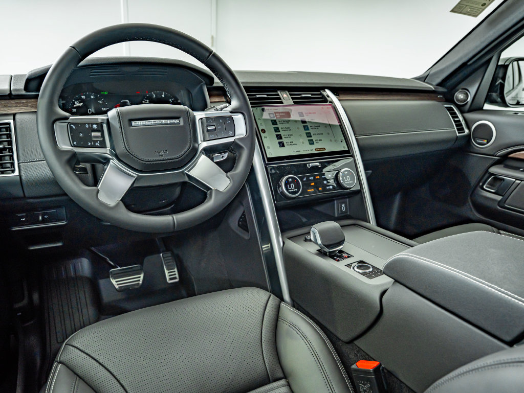 New 2026 Land Rover Discovery Dynamic SE AWD/4WD image 30