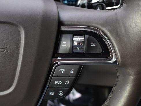 Used 2022 Lincoln Navigator Reserve AWD/4WD image 35