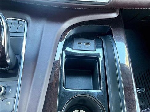 Used 2023 Cadillac Escalade Sport Platinum w/ LPO, ONYX Package AWD/4WD image 26