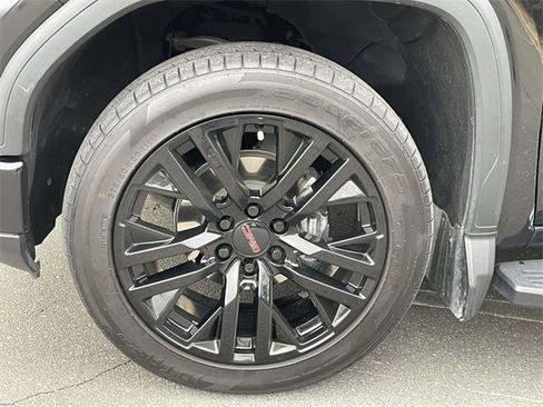 Used 2023 GMC Sierra 1500 Denali image 6