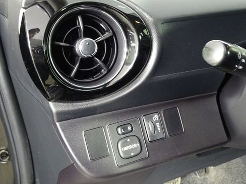 Used 2015 Toyota Prius C One image 12