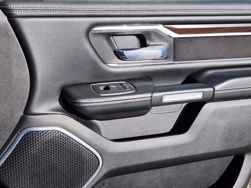 Used 2022 RAM 1500 Laramie image 13