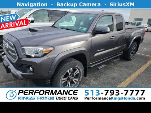 Used 2016 Toyota Tacoma TRD Sport w/ Towing Package image 1