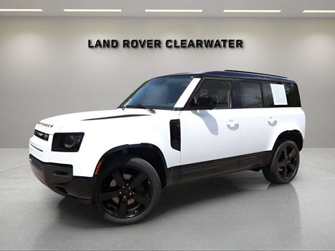 New 2026 Land Rover Defender 110 X-Dynamic SE AWD/4WD image 1