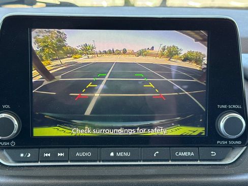 Used 2023 Nissan Rogue SV AWD/4WD image 30