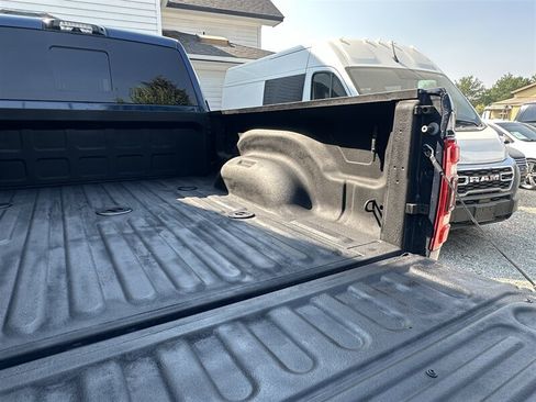 Used 2024 RAM 2500 Laramie w/ Towing Technology Group AWD/4WD image 43