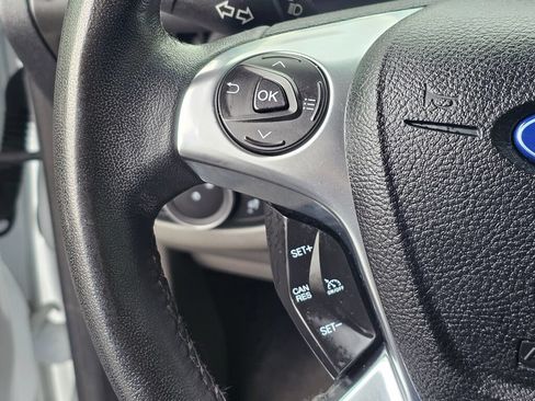 Used 2019 Ford Transit Connect XLT FWD image 23