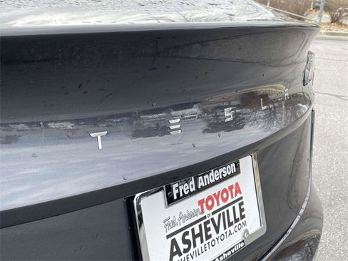 Used 2025 Tesla Model 3 Long Range image 11