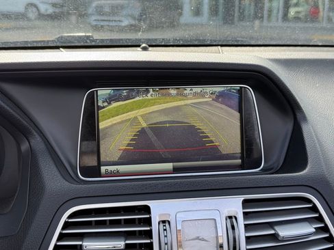 Used 2015 Mercedes-Benz E 400 Cabriolet image 17