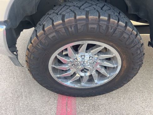 Used 2019 Ford F250 Lariat w/ Lariat Ultimate Package image 16