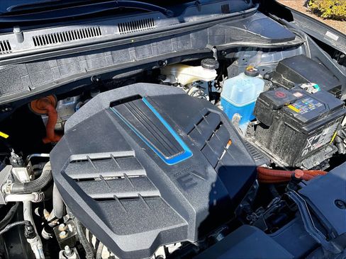 Used 2023 Hyundai Kona SE image 33