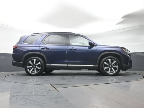 Certified 2024 Honda Pilot Touring image 37