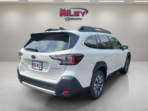 Certified 2025 Subaru Outback Limited image 5