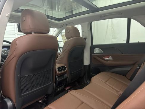New 2026 Mercedes-Benz GLE 450e 4MATIC image 18