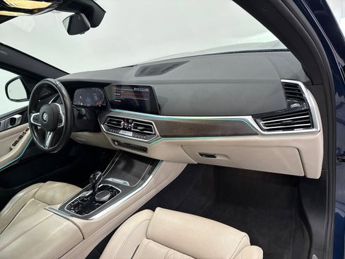 Used 2019 BMW X5 xDrive40i w/ M Sport Package image 51