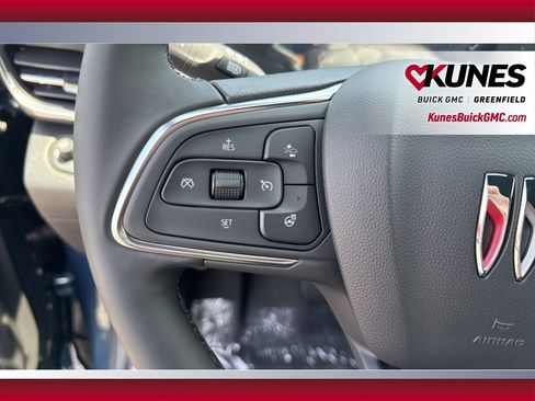 New 2026 Buick Envista Sport Touring w/ Convenience I Package FWD image 18