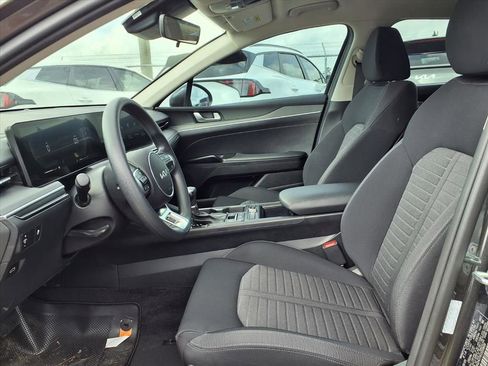 Used 2025 Kia K5 LXS FWD image 12