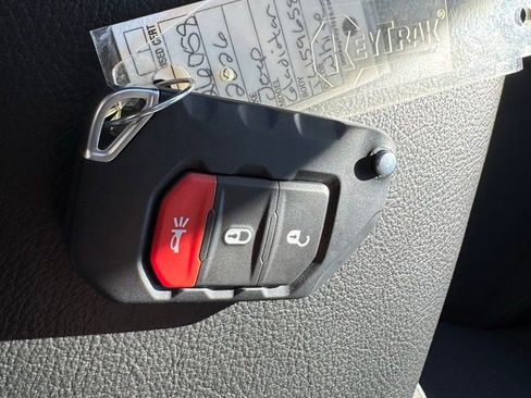 New 2026 Jeep Gladiator Willys image 31