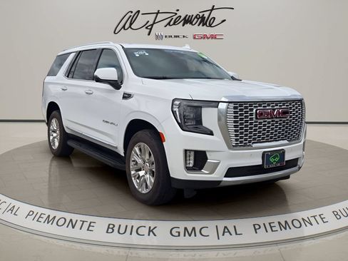 Certified 2024 GMC Yukon Denali AWD/4WD image 1
