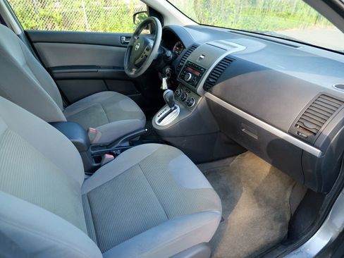 Used 2010 Nissan Sentra 2.0 S FWD image 20