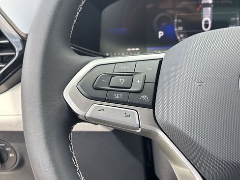 New 2026 Volkswagen Taos S FWD image 19