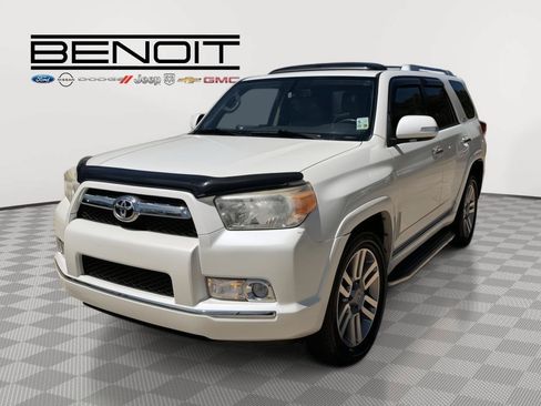 Used 2013 Toyota 4Runner Limited RWD image 3