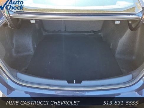 Used 2023 Chevrolet Malibu LT FWD image 9