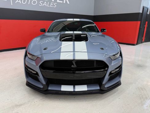 Used 2022 Ford Mustang Shelby GT500 w/ Technology Package RWD image 5
