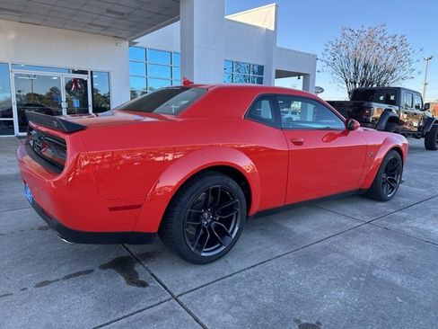 Used 2021 Dodge Challenger R/T Scat Pack image 7