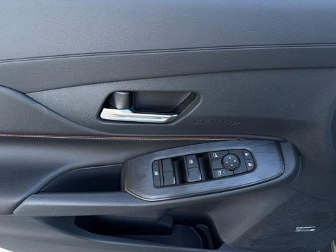 New 2026 Nissan Sentra SR w/ SR Premium Package FWD image 20