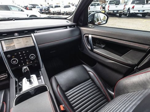 Used 2023 Land Rover Discovery Sport SE R-Dynamic image 21