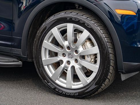 Used 2015 Porsche Cayenne S w/ Premium Plus Package AWD/4WD image 8