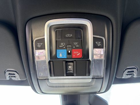 Used 2026 RAM 1500 Big Horn AWD/4WD image 17