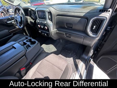 Used 2022 Chevrolet Silverado 1500 RST image 19